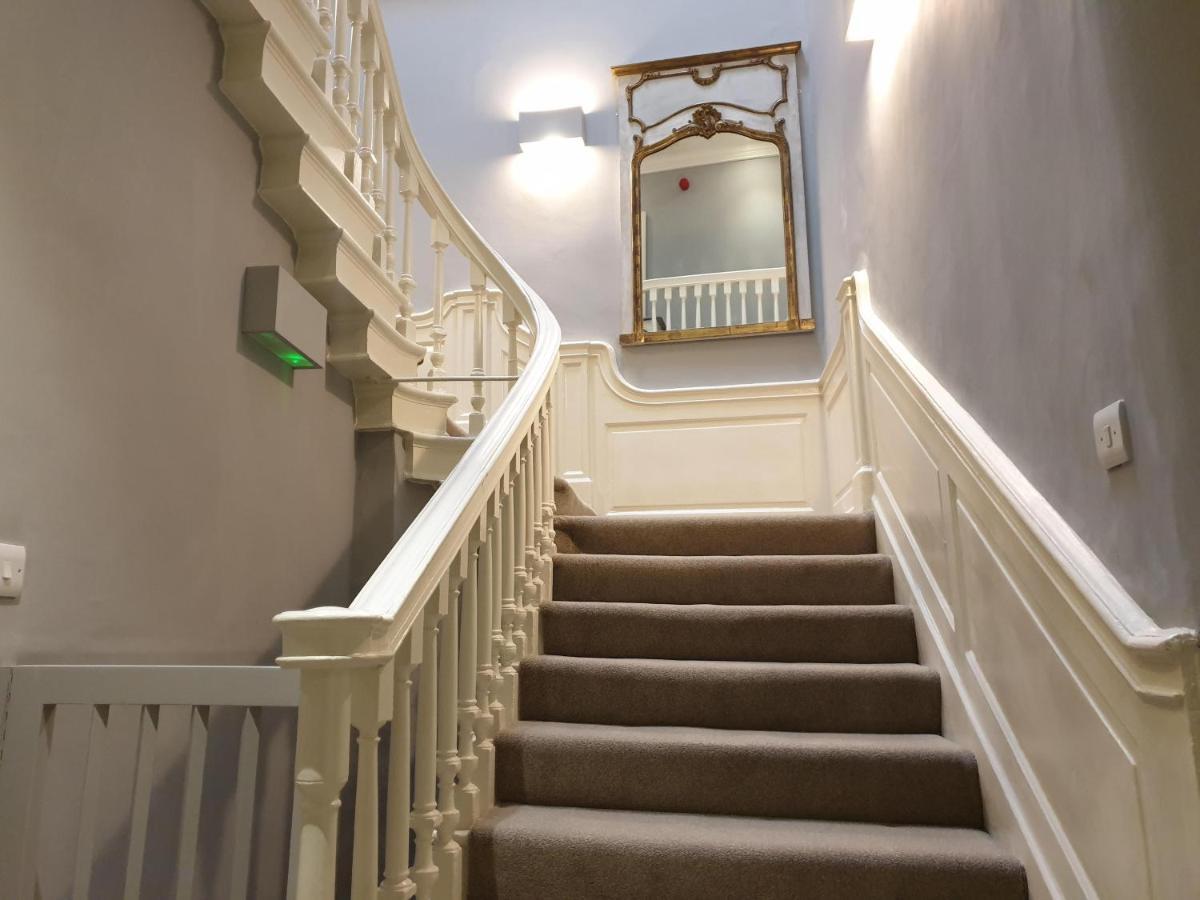 1, 71 Micklegate,